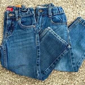 2 TODDLER JEANS BUNDLE SIZE 4T